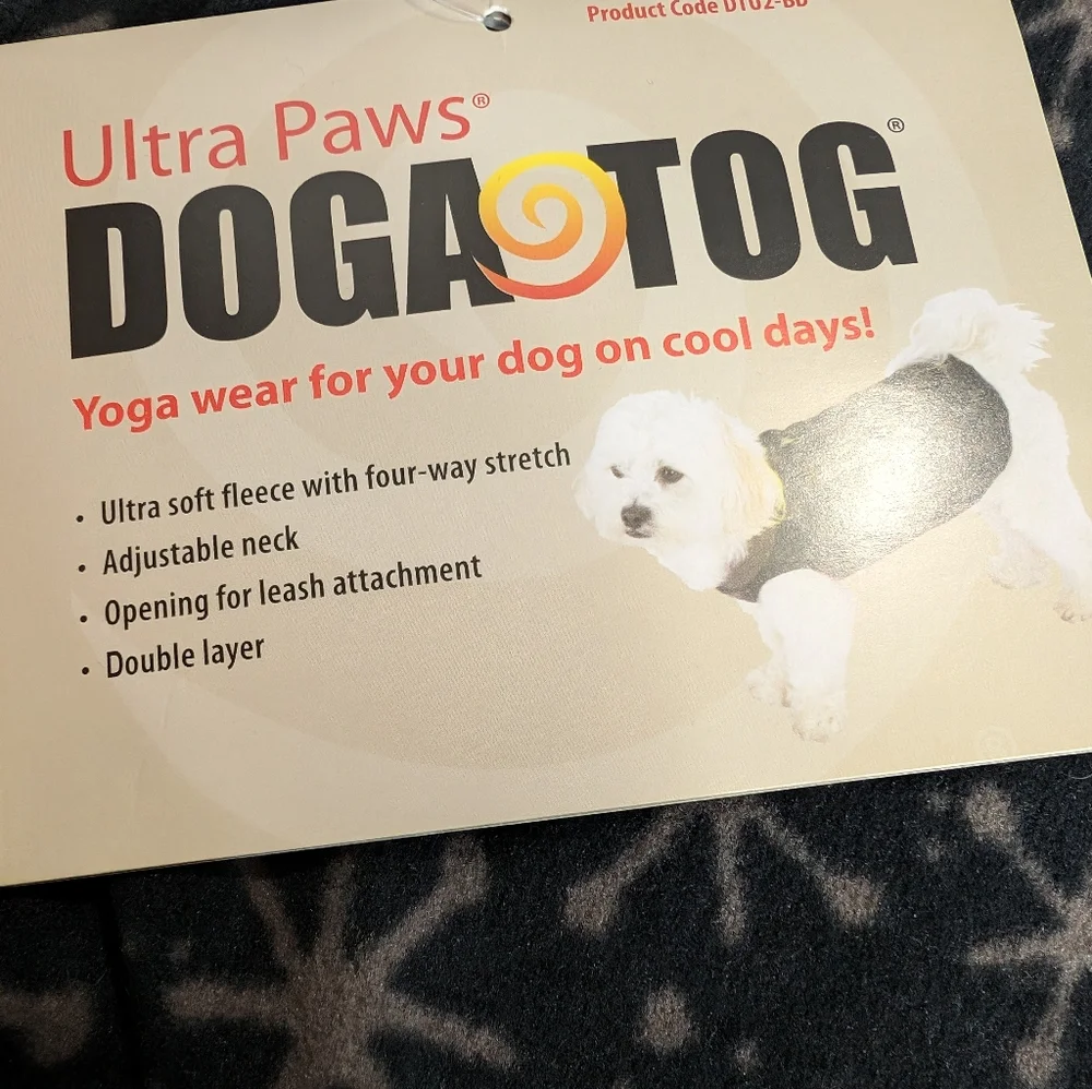 NWT Ultra Paws Doga Tog Yoga Wear 4 Way Stretch Fleece for Cool Days - size smal